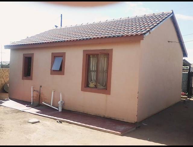 2 BEDROOM HOUSE FOR SALE IN HAMMANSKRAAL